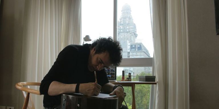 HBO GO este lunes, llega a HBO “Tu Casa Es Mi Casa”  El documental del cantautor brasileño Paulinho Moska