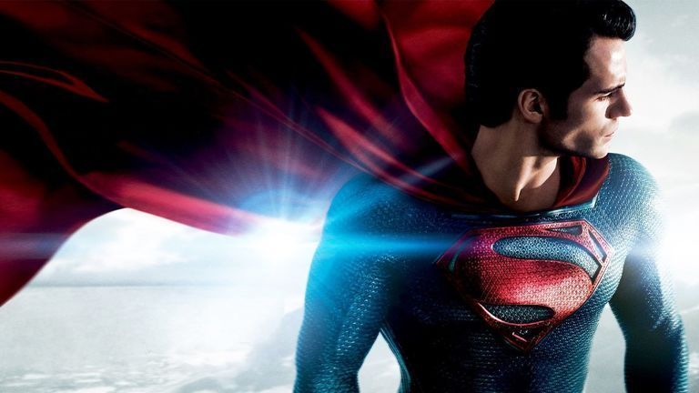 Henry Cavill desea mostrar su Superman como símbolo de la esperanza