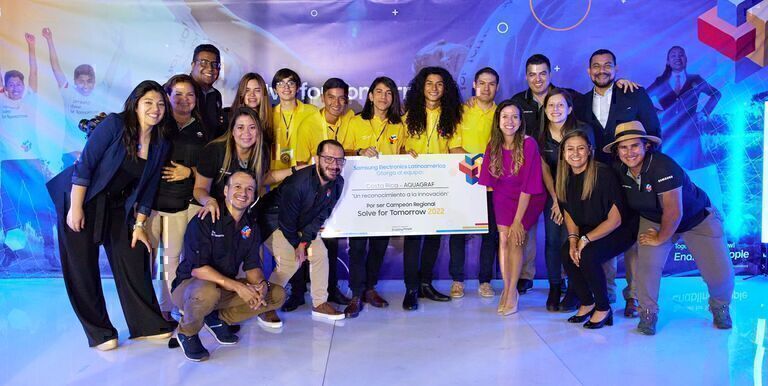 Costa Rica se tituló campeón regional del concurso  Solve for Tomorrow de Samsung