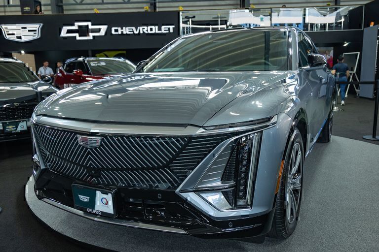Cadillac comienza la preventa de su primer auto eléctrico en Costa Rica durante Expomóvil
