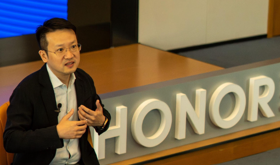 HONOR lidera el futuro de la IA: Innovaciones y Estrategias según su CMO, Dr. Ray Guo