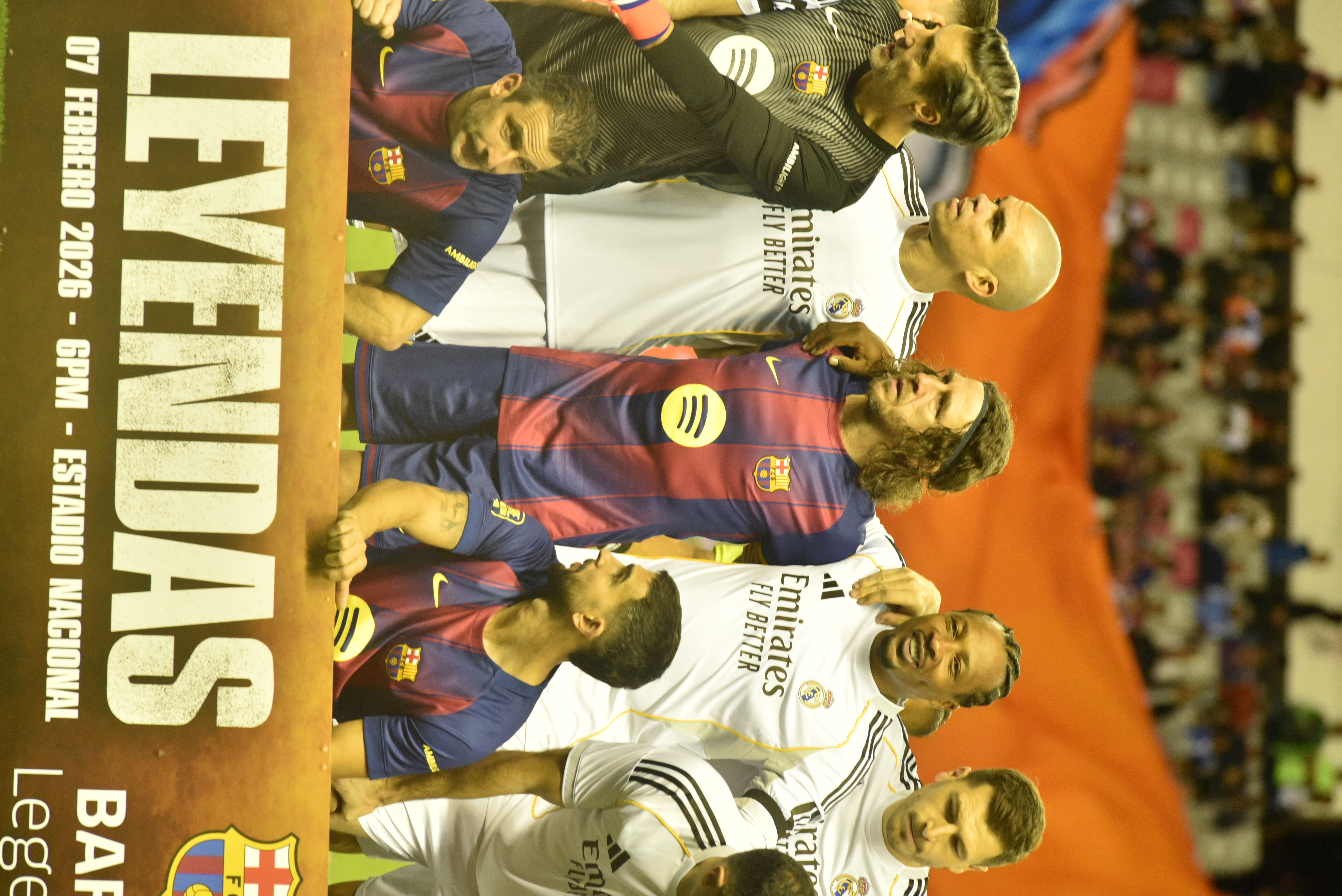 Real Madrid Leyendas vs Barça Legends en el Estadio Nacional de Costa Rica