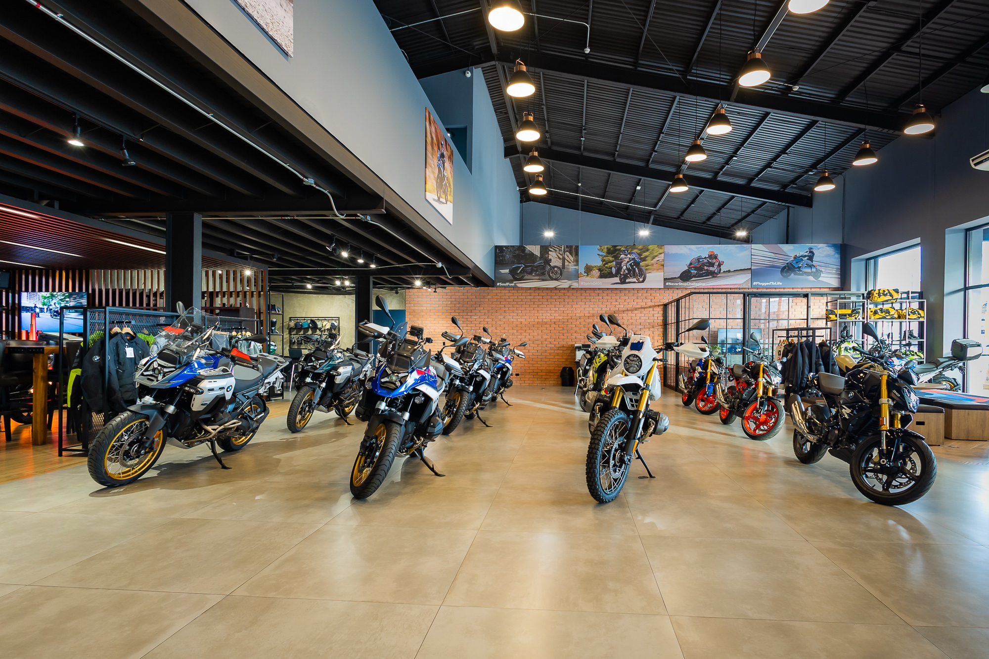 Mercado de motocicletas en Costa Rica creció cerca de un 130% en los últimos 8 años: aumenta el interés por motos doble propósito