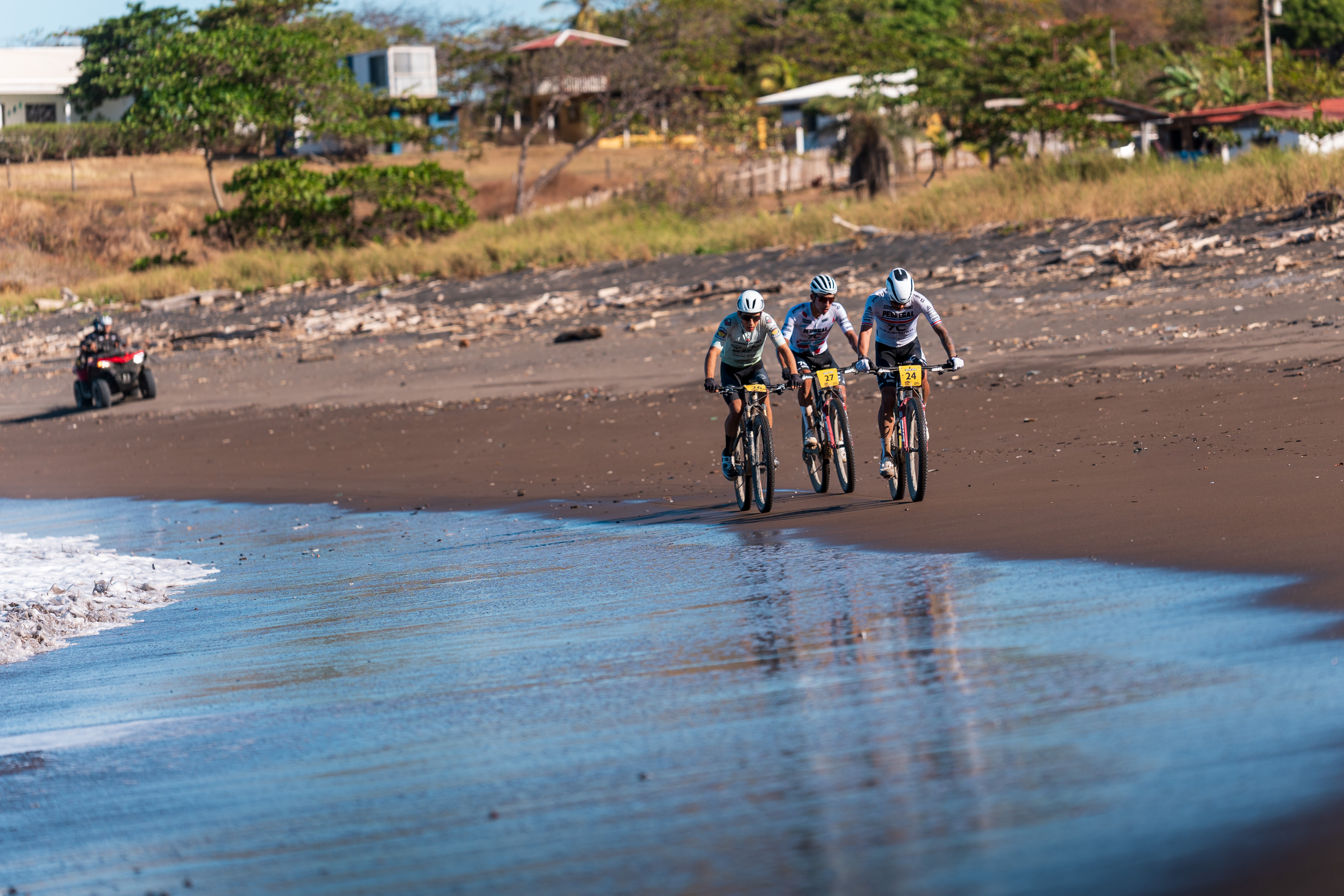 Seiscientos ciclistas participaron en la primera fecha de la Serie CR MTB