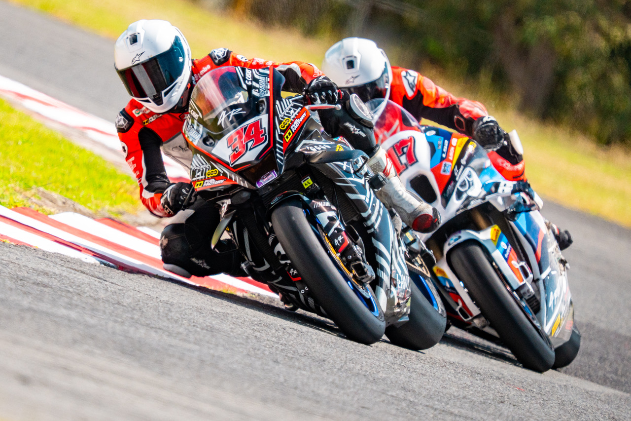 Pilotos de talla mundial llegan a Costa Rica este domingo: no te perdás el AMA Superbike en Parque Viva
