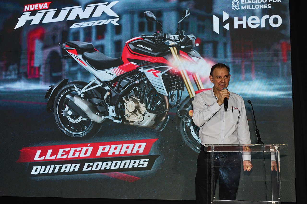 Hero MotoCorp presenta en Costa Rica la nueva Hunk 250R, su apuesta para competir en el segmento 250cc