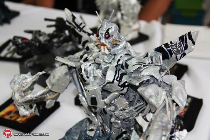 Heiner Sánchez: Un toque fresco y geek a la escultura tradicional