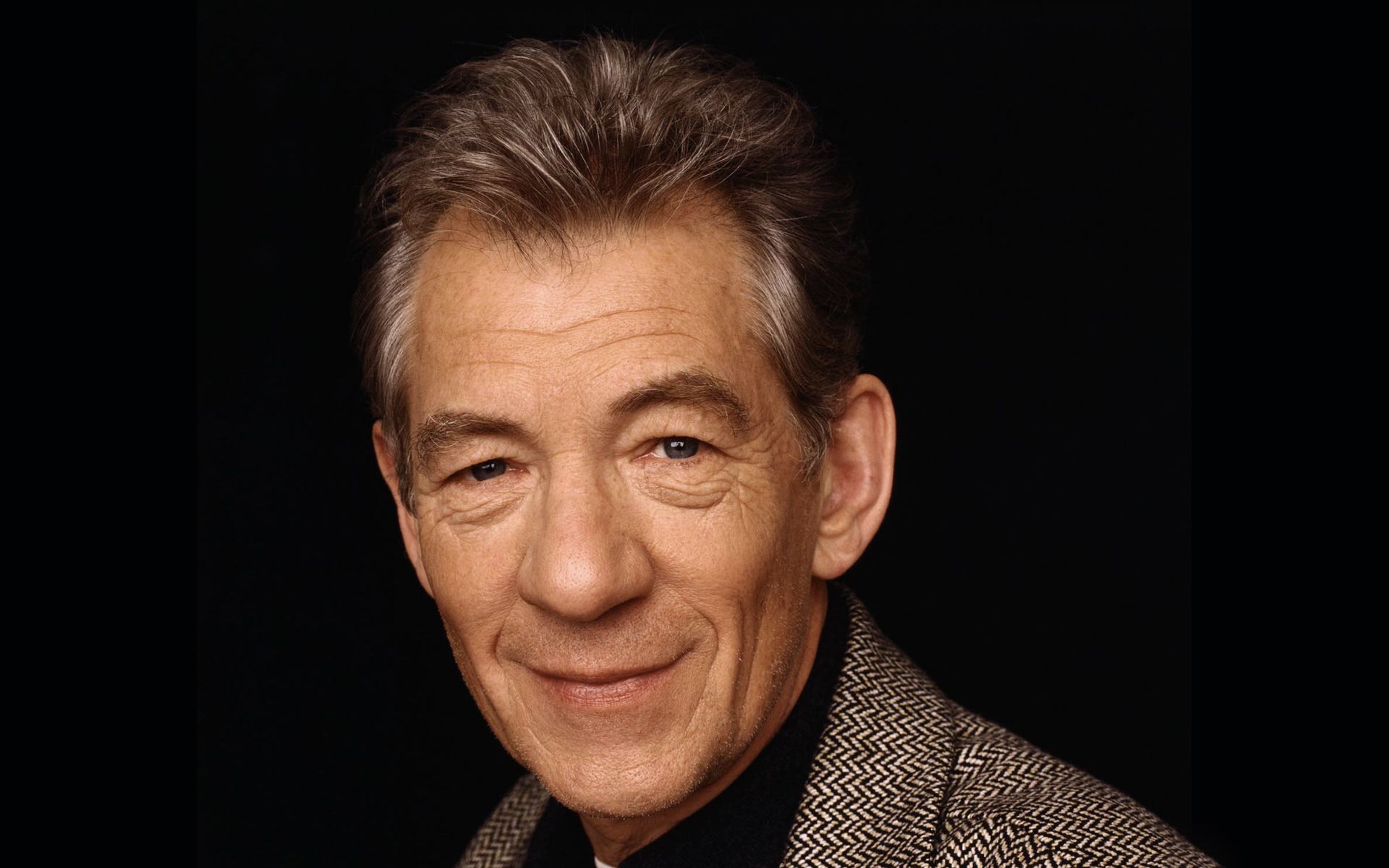 Hoy cumple años Magneto y Gandalf!! feliz cumpleaños Ian McKellen