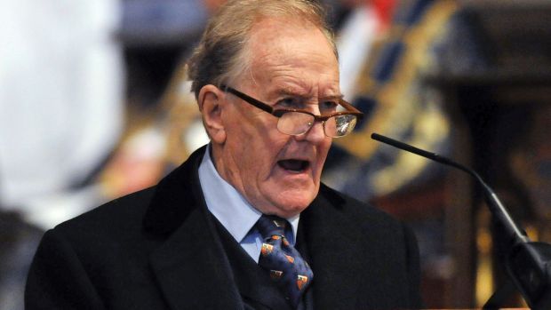 Fallece el actor Robert Hardy; J.K. Rowling le rinde tributo