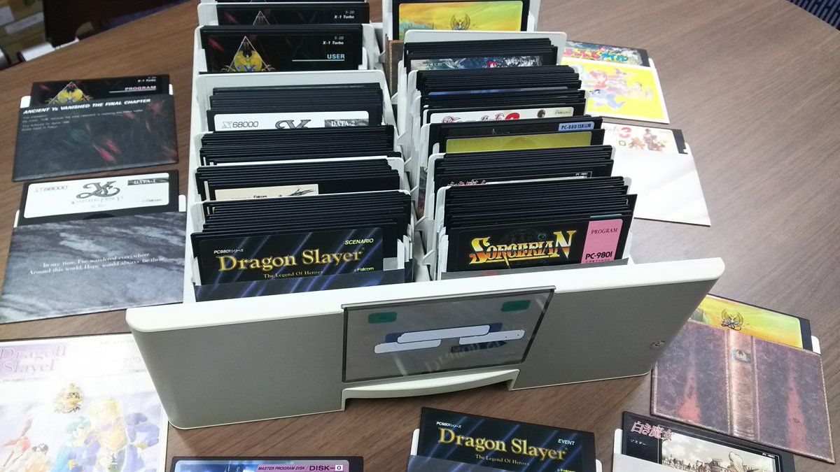 Nihon Falcom donará los Floppy Discs de sus juegos