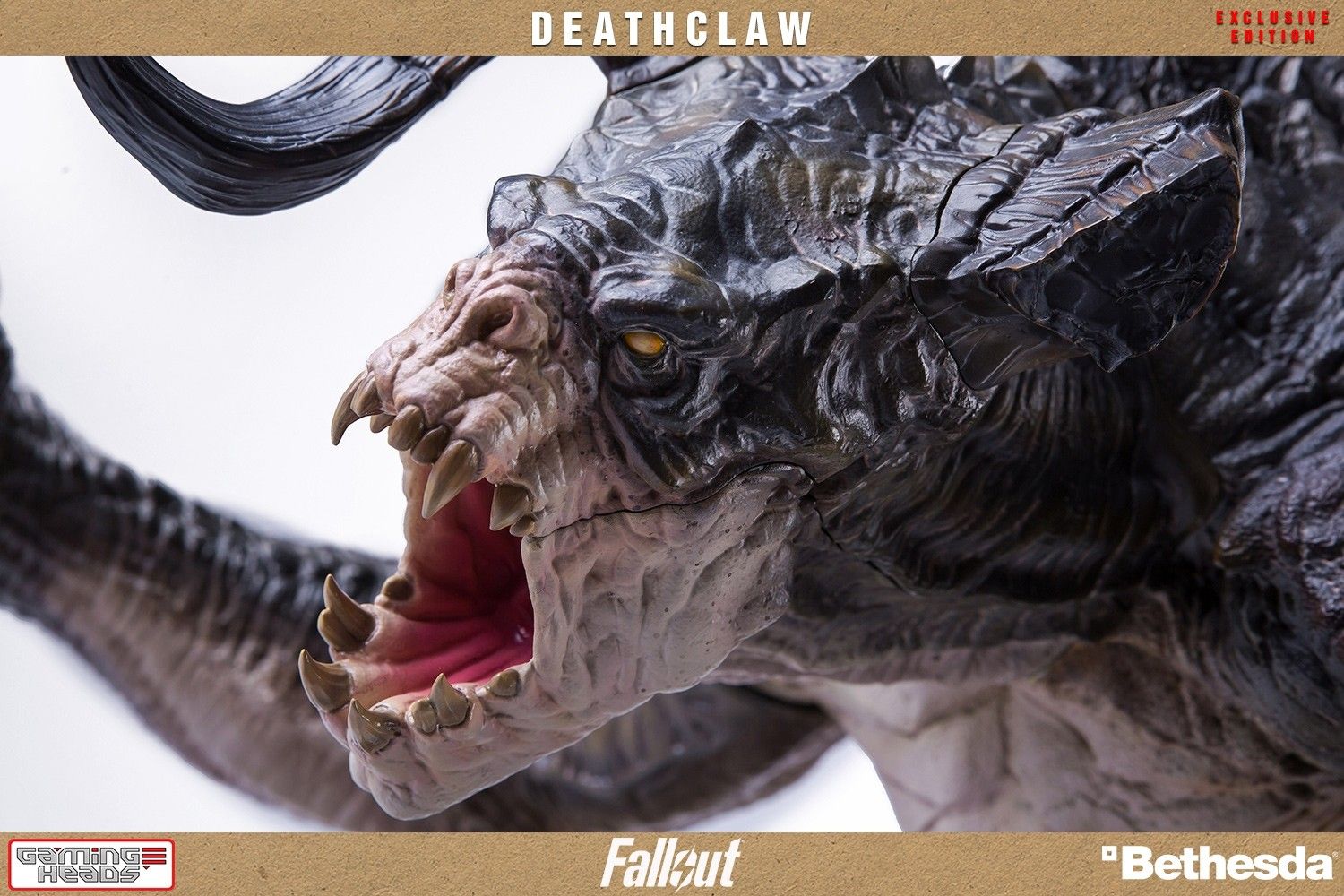 Mira esta increíble estatua del Deathclaw de Fallout