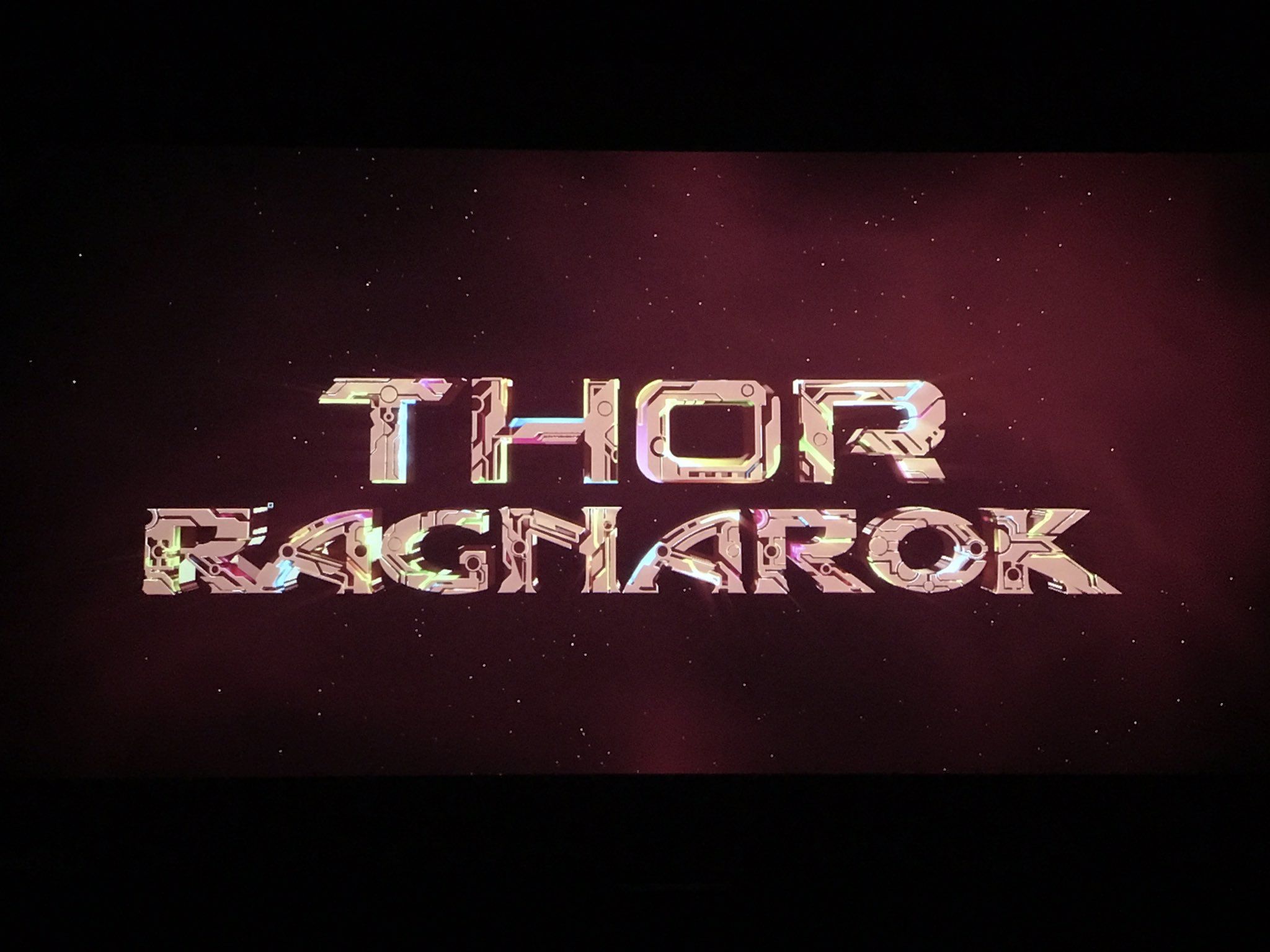 Mira el nuevo logo de Thor: Ragnarok