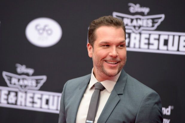 Dane Cook se une al reparto de American Gods