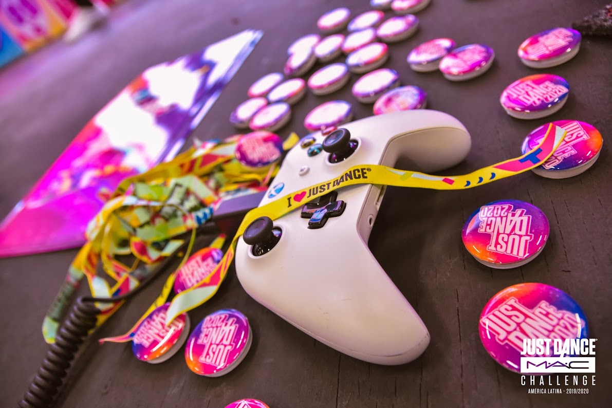 SOFA COLOMBIA VIBRA CON LAS ELIMINATORIAS DEL JUST DANCE CHALLENGE POR MAC COSMETICS