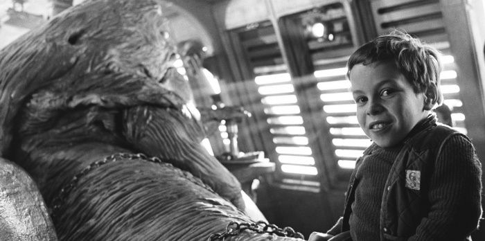 Warwick Davis se une al reparto de la película de Han Solo