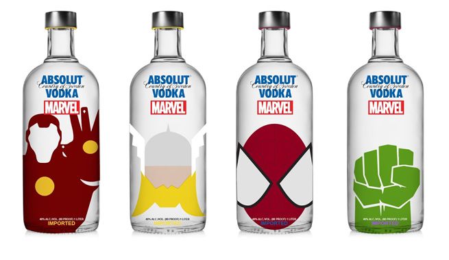 Un diseñador nos trae diseños de superhéroes en las botellas de Absolut Vodka