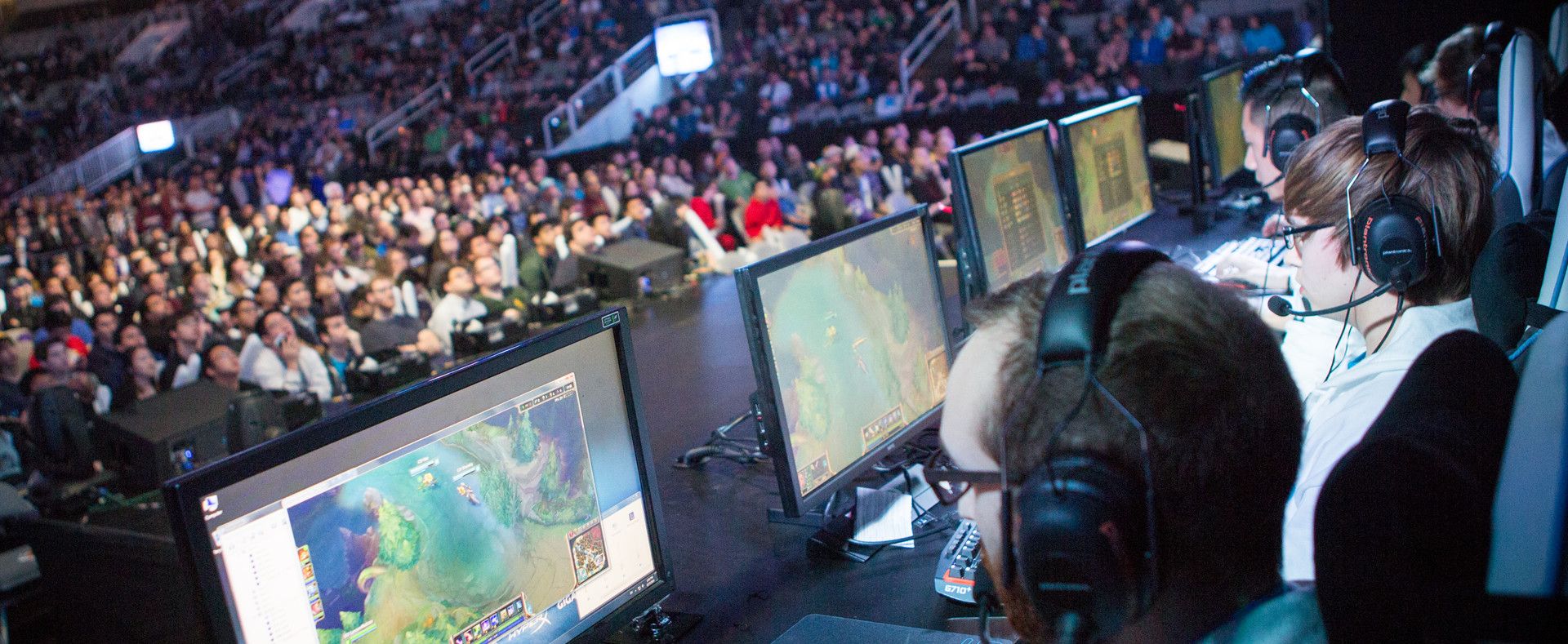 Amazon hace su primera inversión en los eSports
