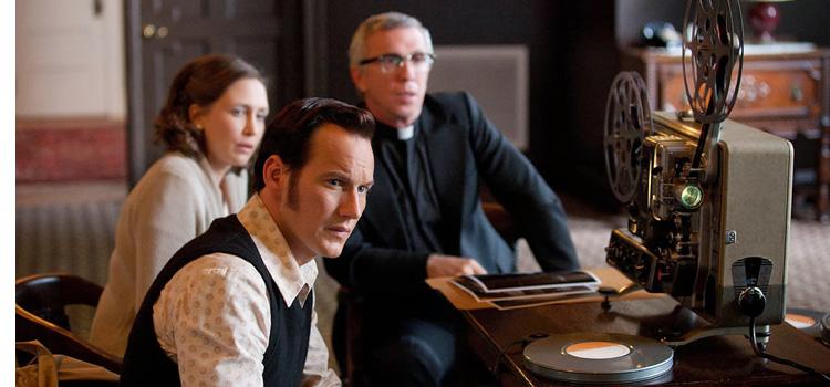 Warner Bros. se ve envuelta en una demanda por 900 millones de dólares por Expediente Warren