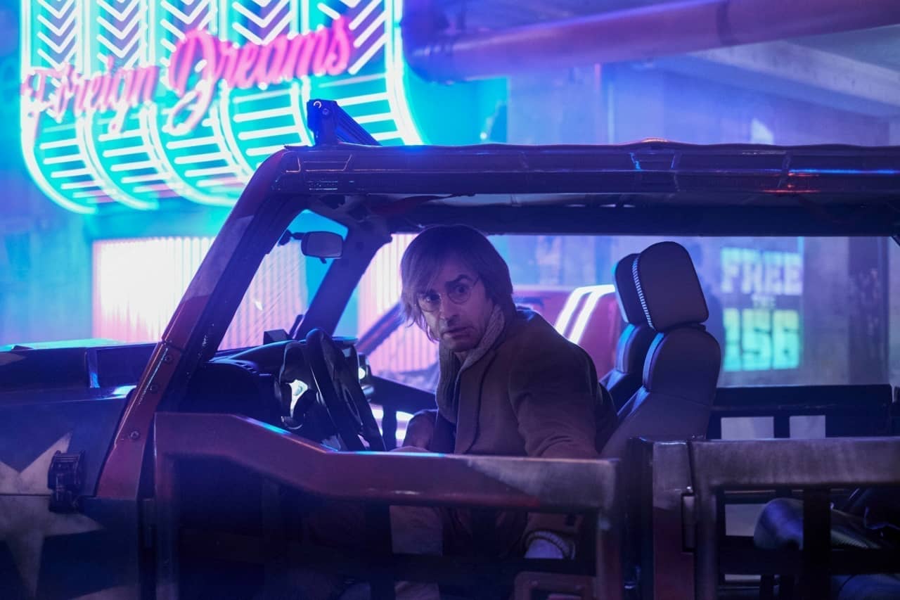 Tenemos las primeras imágenes de Mute, la próxima película de Duncan Jones para Netflix