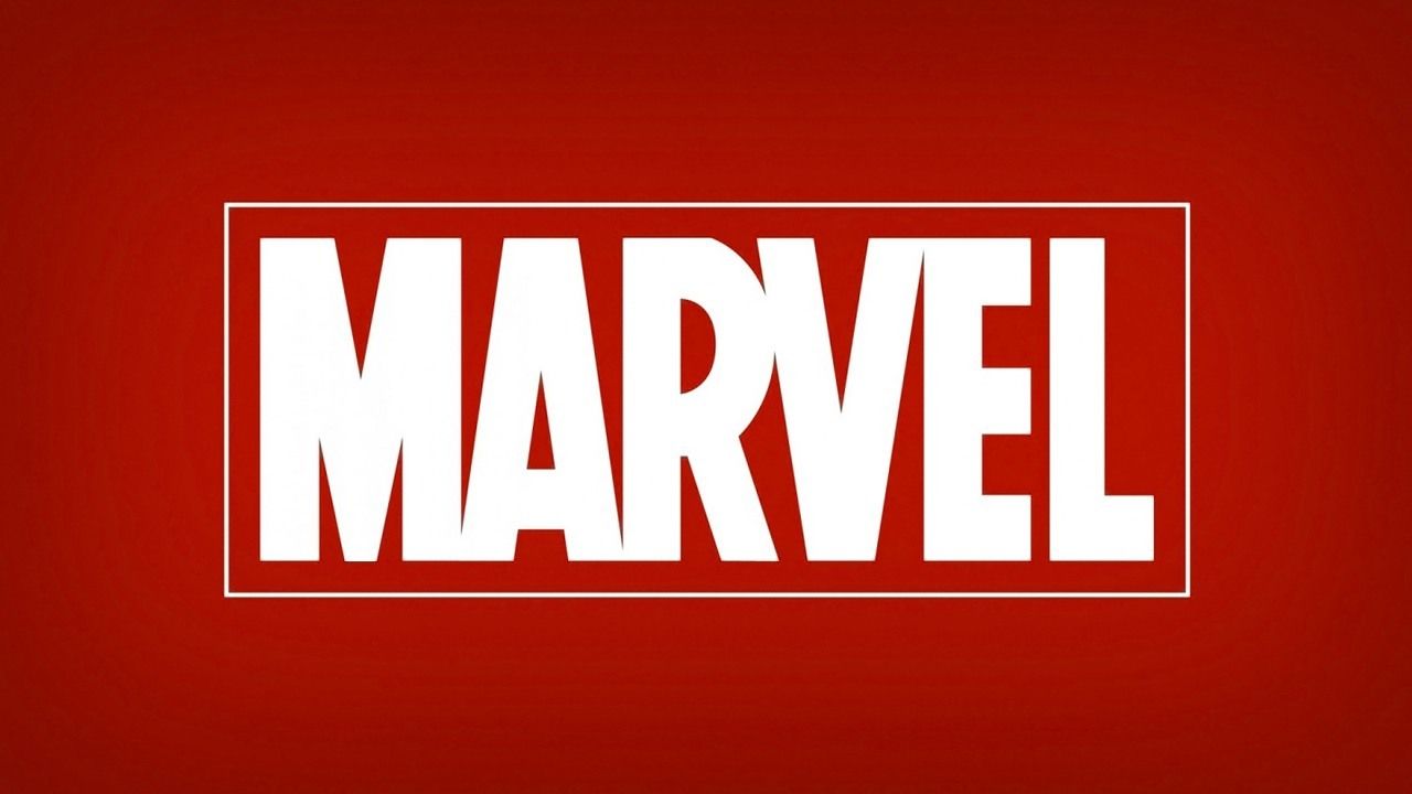 Kevin Feige explica porqué no está seguro de combinar el UCM con los héroes de Netflix