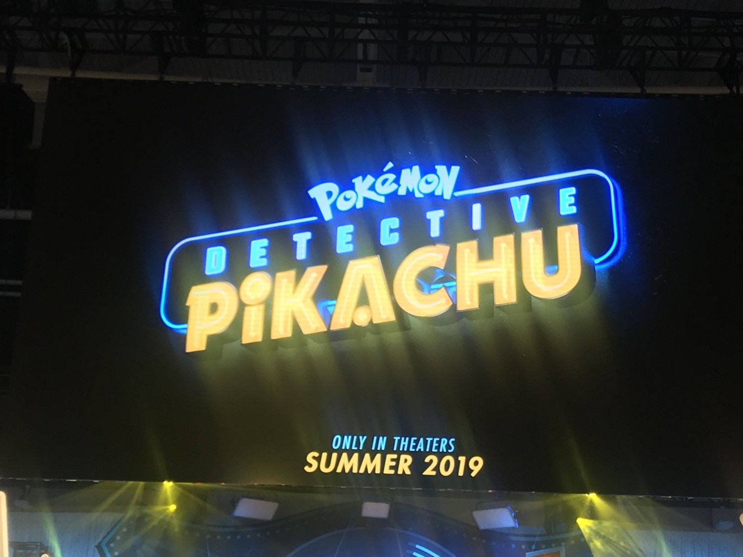 Detective Pikachu con novela gráfica