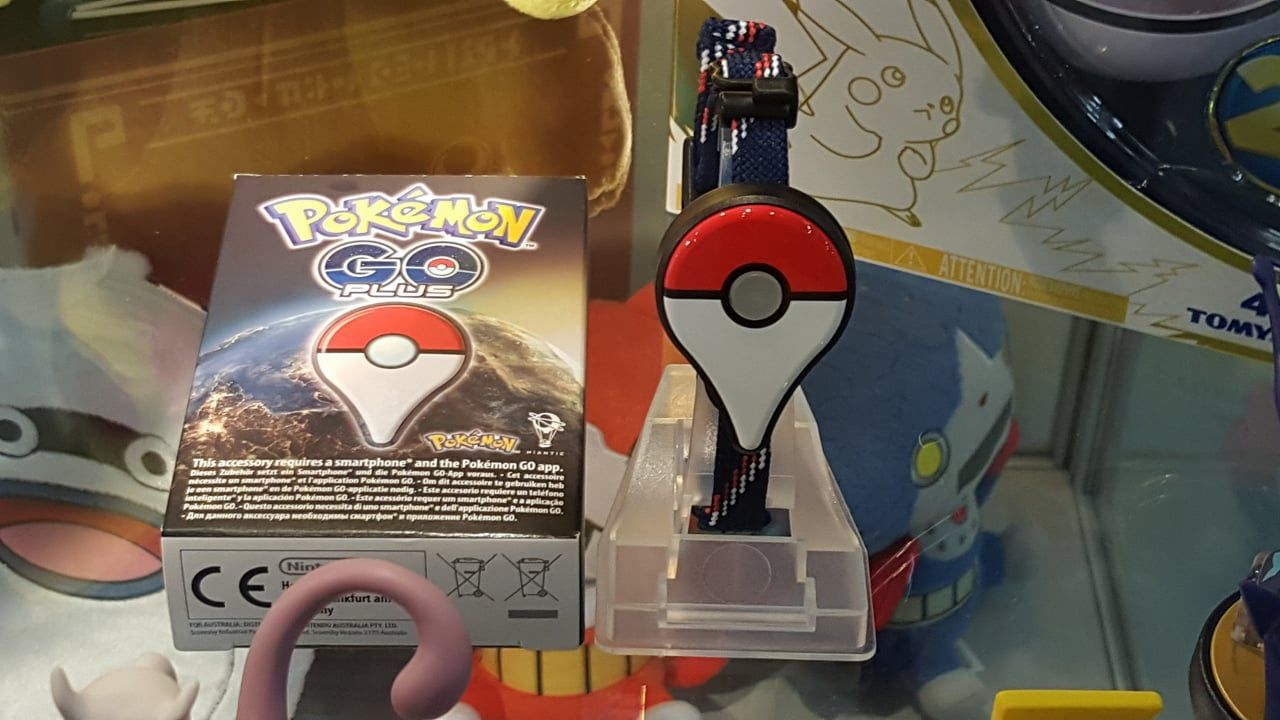 Nuevas imágenes de Pokémon Go Plus, Classic Mini NES y el Z-Ring