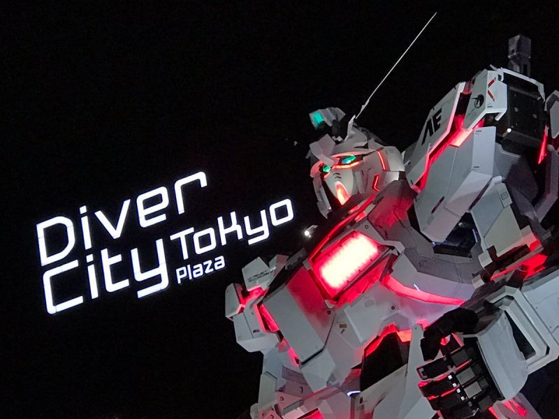 La estatua a tamaño real del RX-0 Unicorn Gundam es revelada