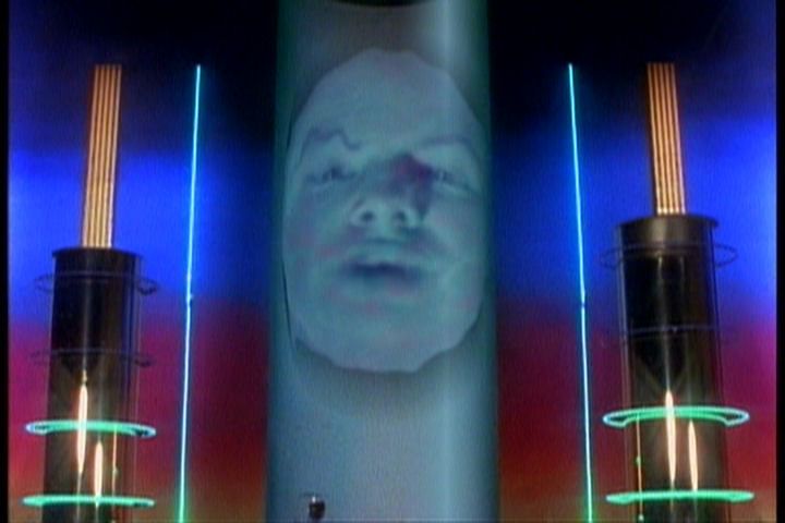 Tenemos el primer vistazo a Bryan Cranston como Zordon en los Power Rangers